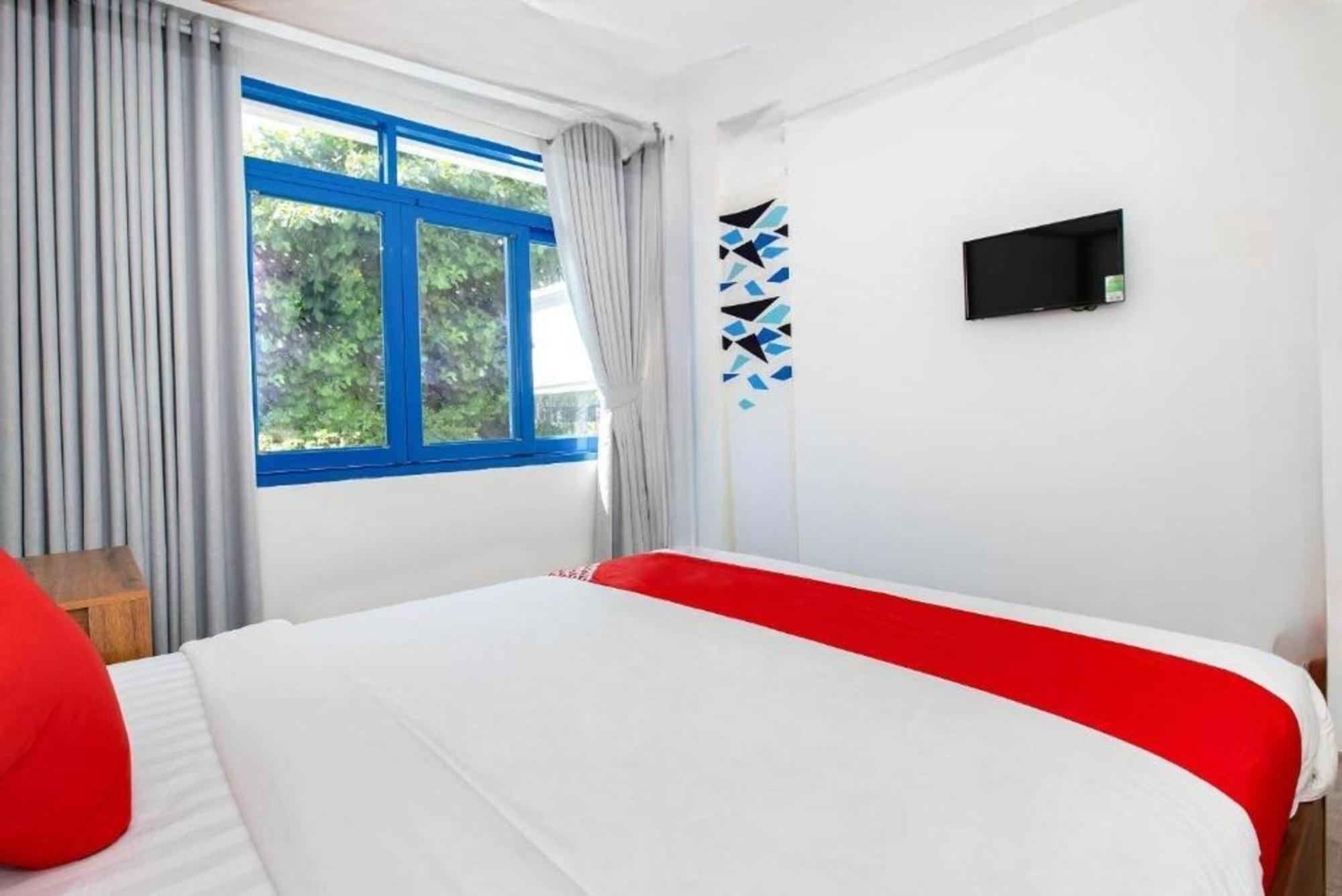 Gis Hotel Nha Trang & Motorbike Rental Extérieur photo