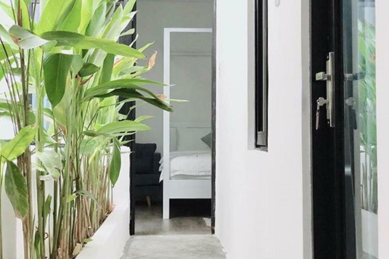 Gis Hotel Nha Trang & Motorbike Rental Extérieur photo